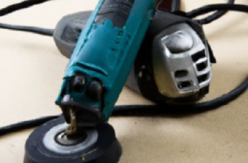 Corded Vs. Cordless Angle Grinders