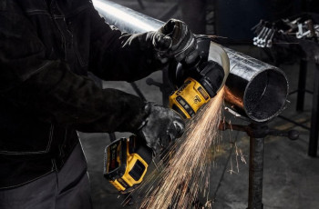 DEWALT 60V MAX* Grinder Review