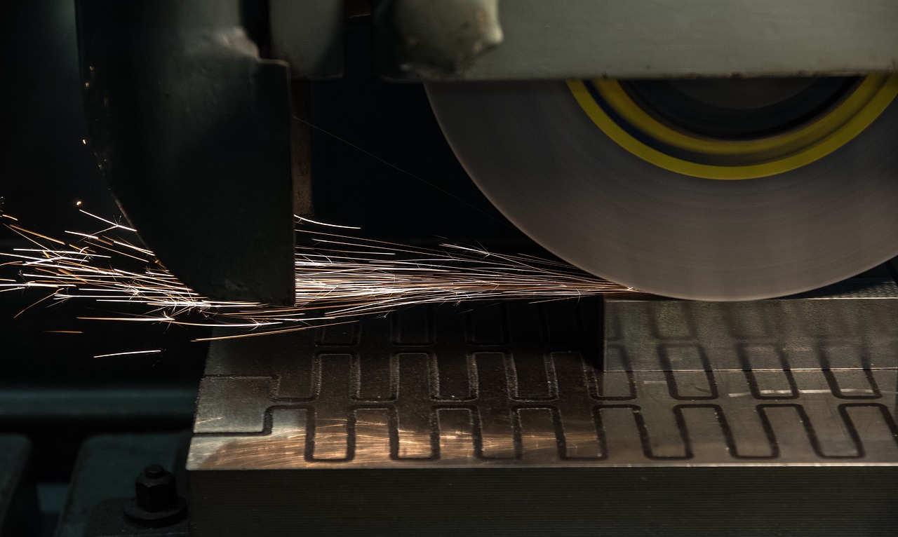 Grinding Techniques For Precision Work With Electric Die Grinders