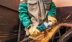 MAKITA GA4590 Angle Grinder Review MAKITA GA4590 Angle Grinder Review