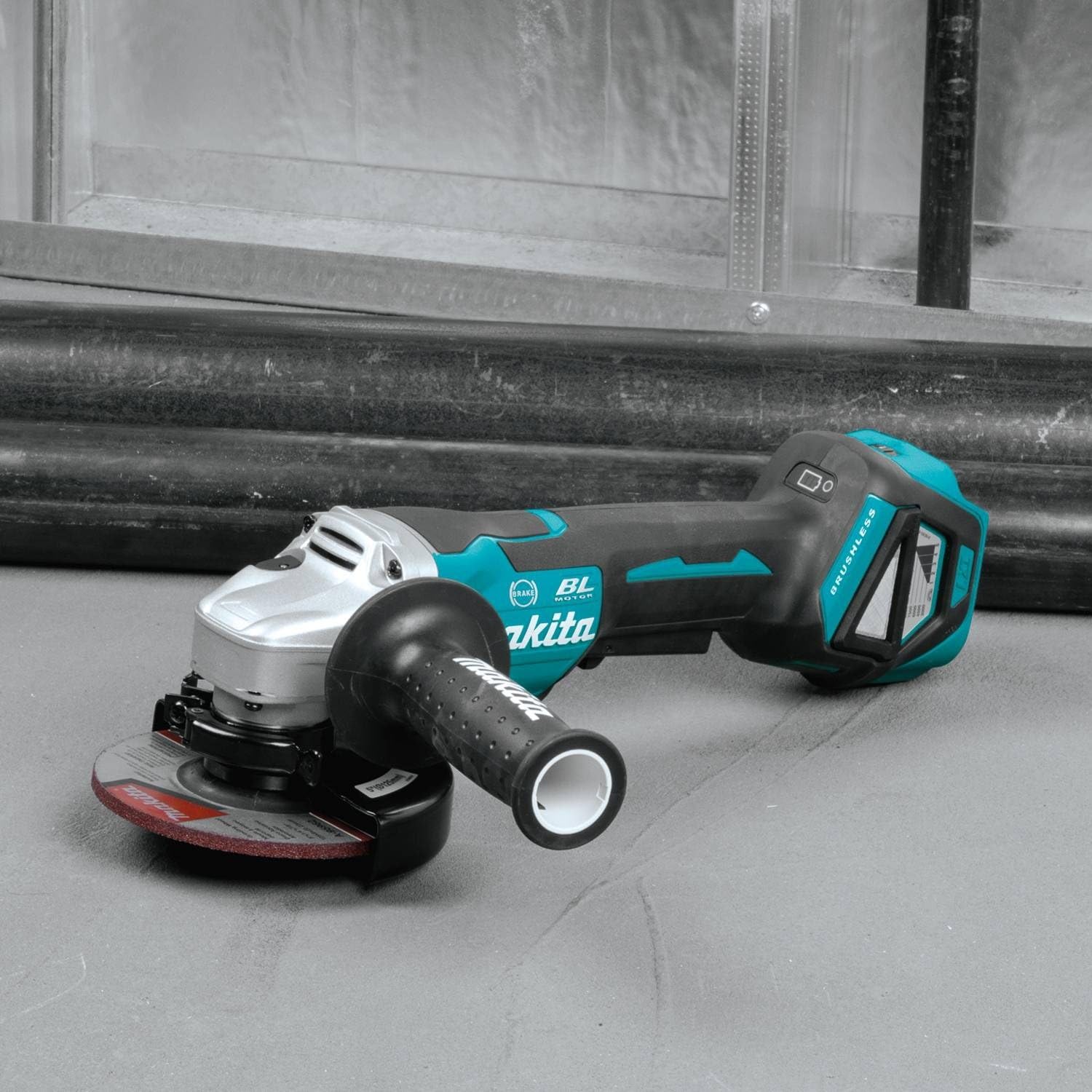 Makita XAG20Z 18V LXT BL 4-1/2”/ 5 Paddle Cutoff/Angle Grinder