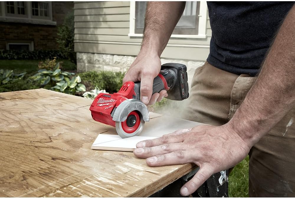 Milwaukees Cut-Off Tool,12V, Bare Tool (2522-20)