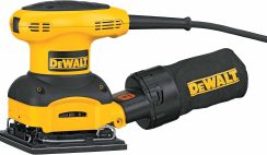Black & Decker/DeWalt D26441 2.4 Amp Sander Review Black & Decker/DeWalt D26441 2.4 Amp Sander Review