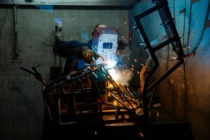 Understanding the Relationship Between Speed and Material Removal in Variable Speed Die Grinders